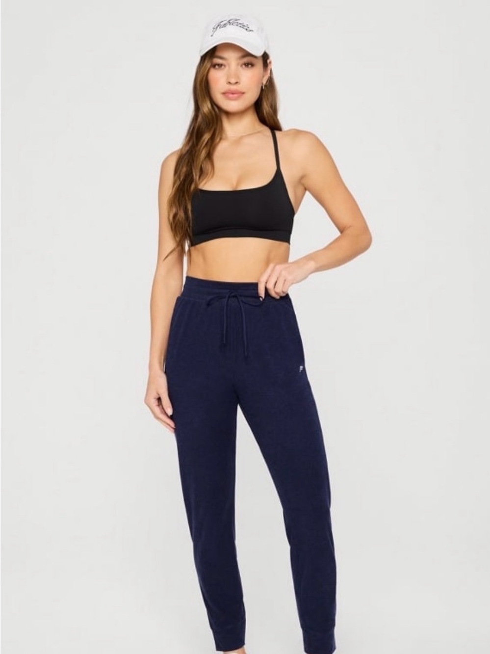 Fabletics Athletic Bundle - Picture 4 of 7